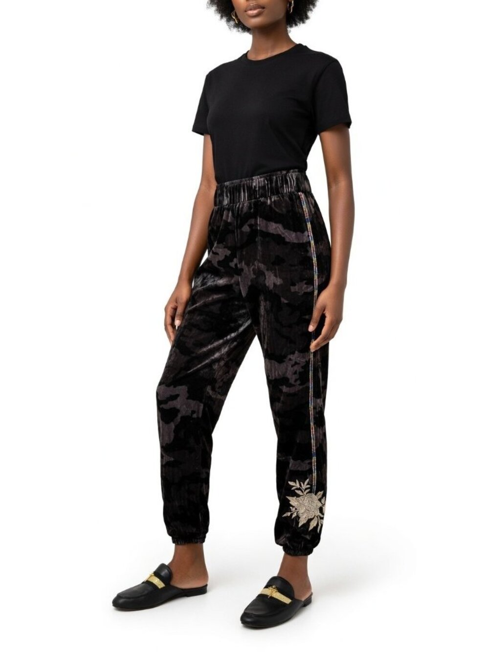 NWT Johnny Was Santal Velvet Jogger in Moonlight Camo Camouflage Pants M